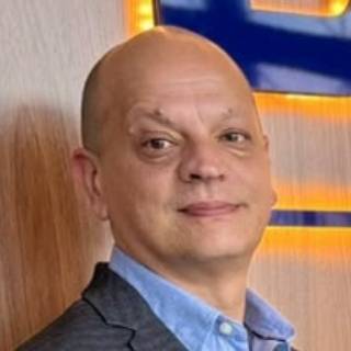 VITOR TREVISAN